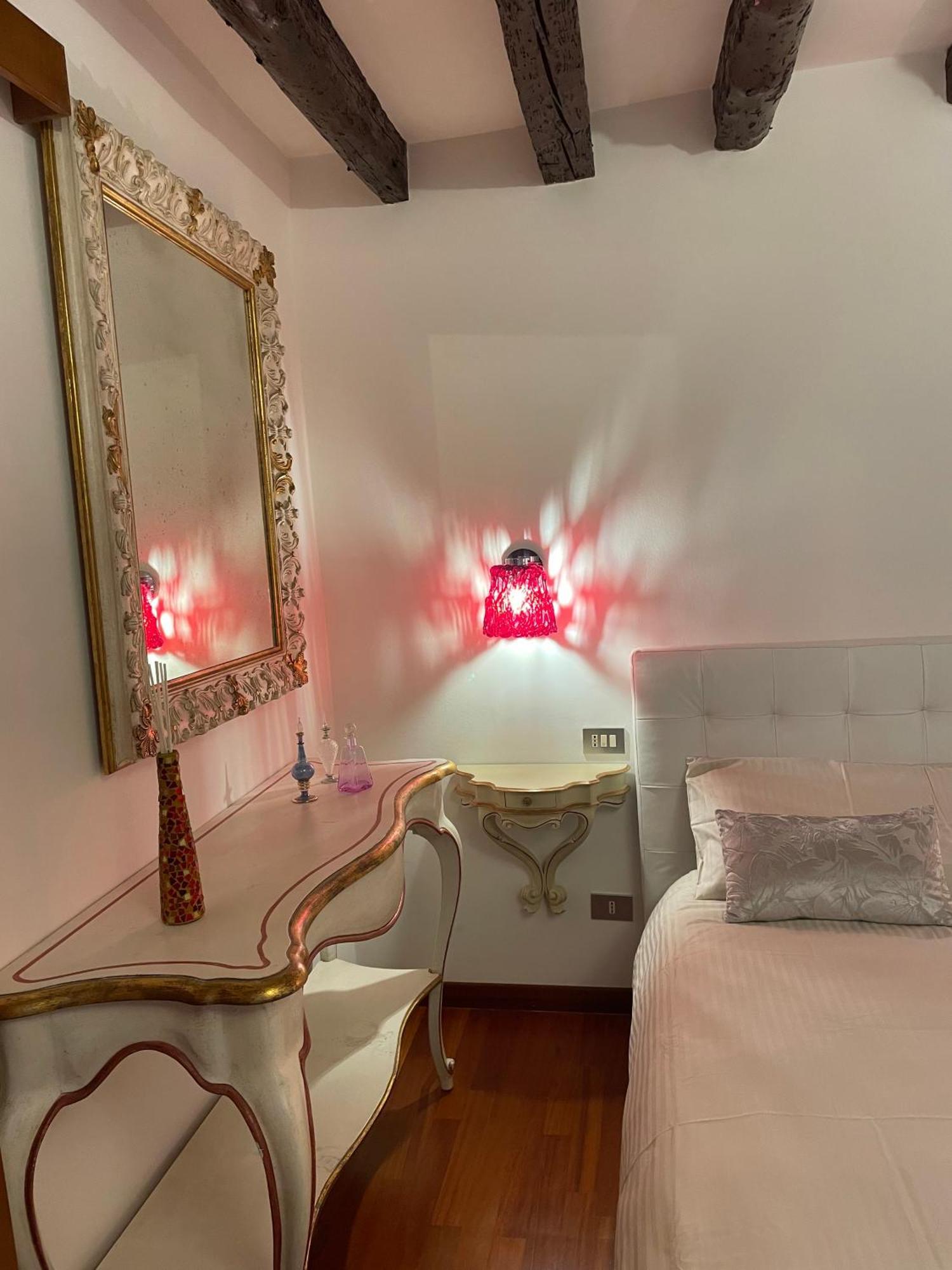 Ca Sambughe - In The Heart Of Apartment Venedig